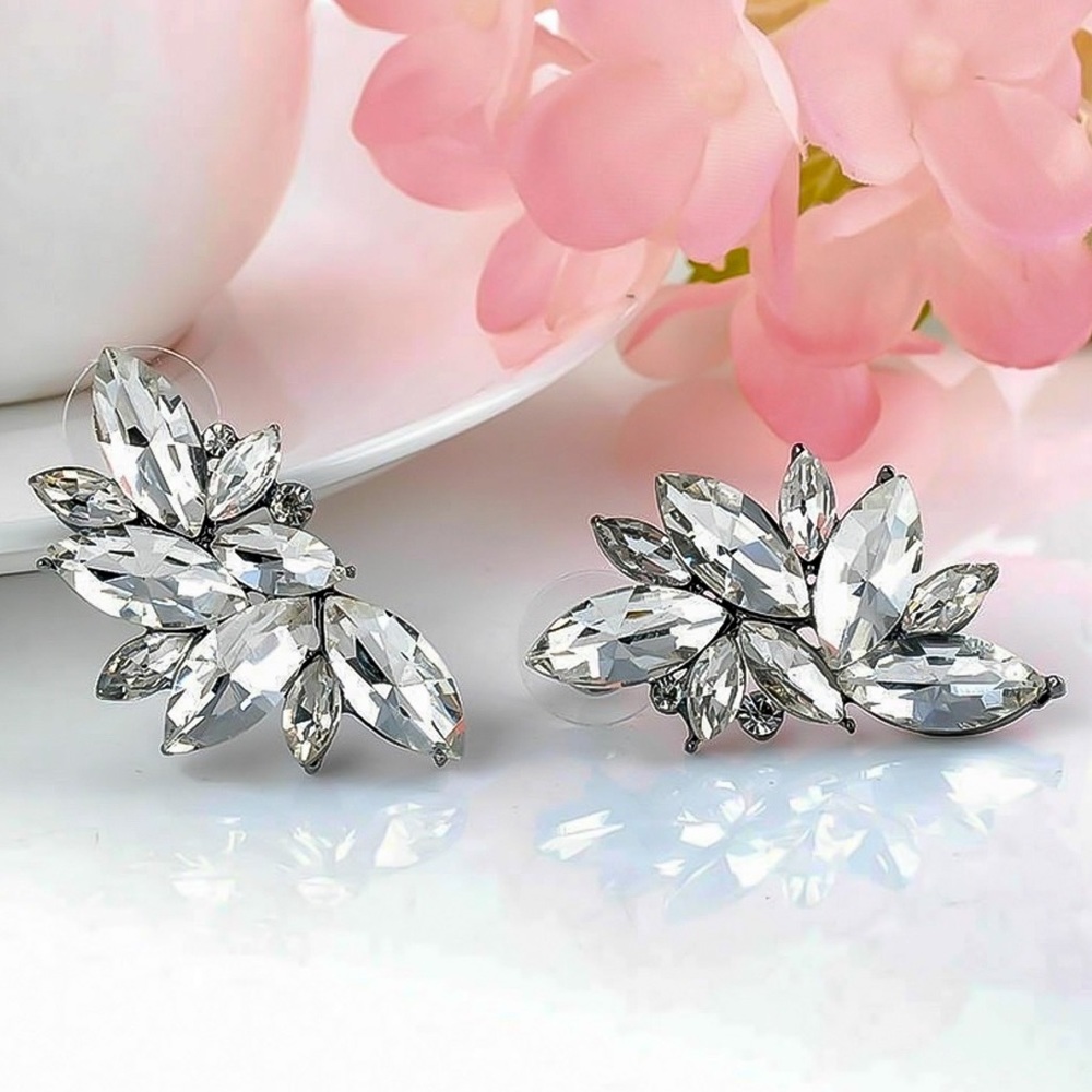 Crystal Cluster Prom Bridal Stud Earrings - Picture 4 of 7